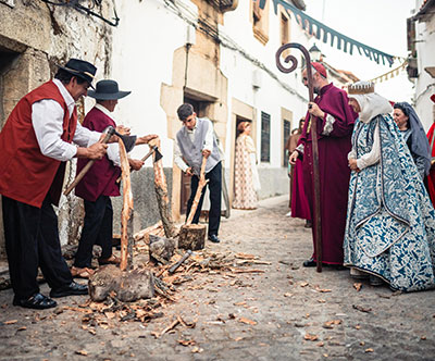 Comitivas visitando oficios cotidianos del siglo XV